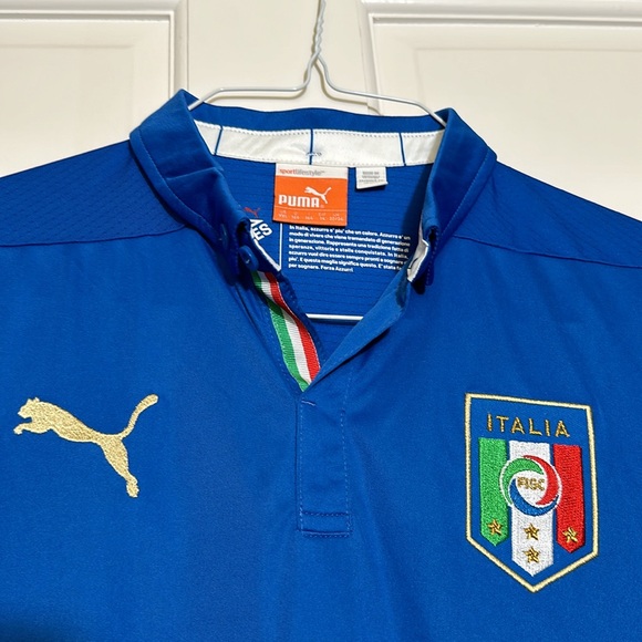 PUMA Italy National Football Team 2014 Home Jersey - Picture 2 of 8